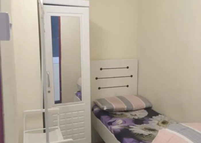 Partition Rooms In Deebaj Hotel Apartment