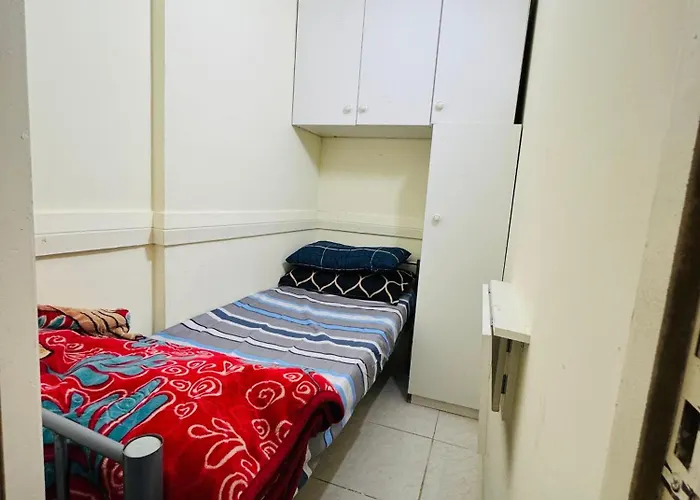 Partition Rooms In Deebaj Hotel Apartment